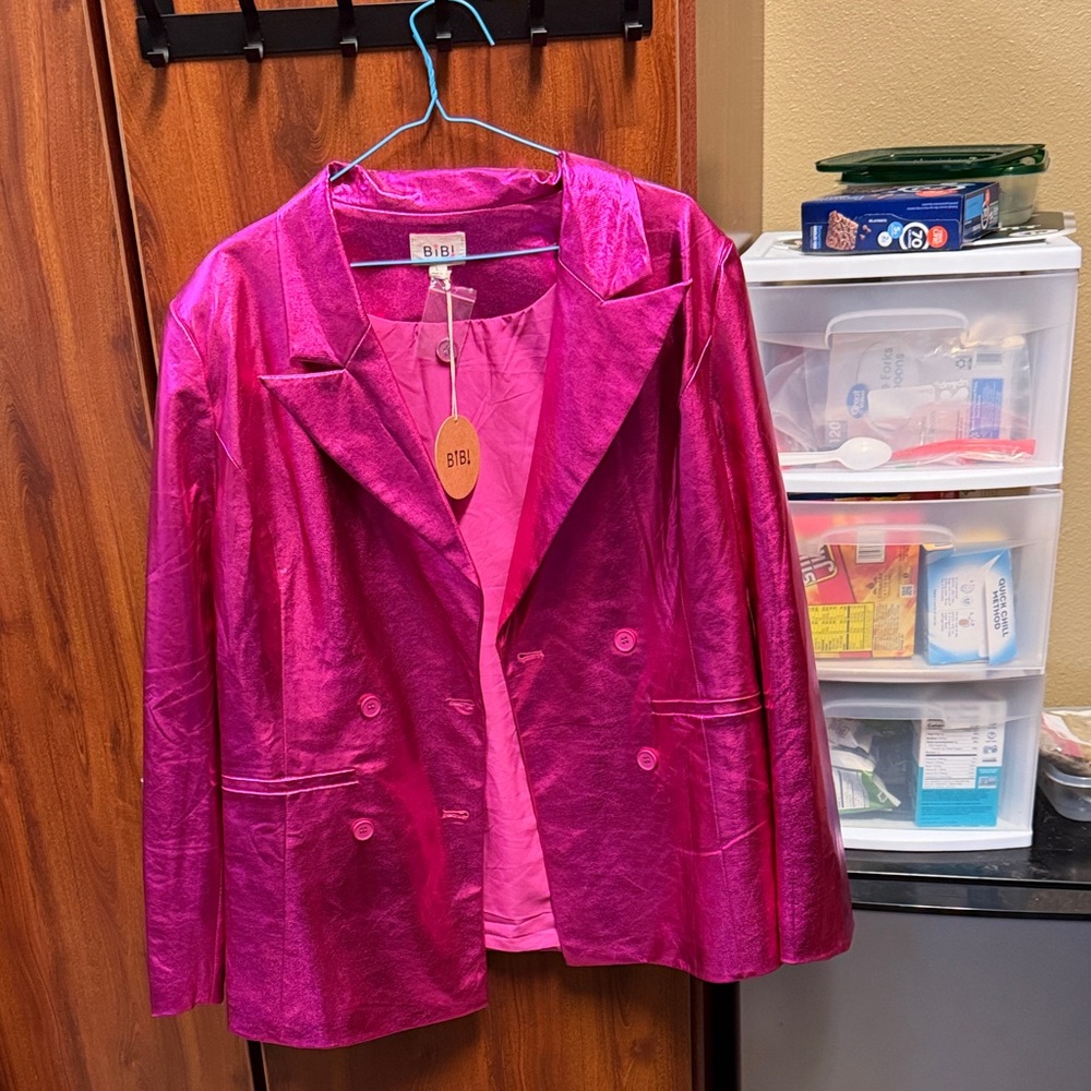 BiBi Women's Shimmering Fuchsia Blazer